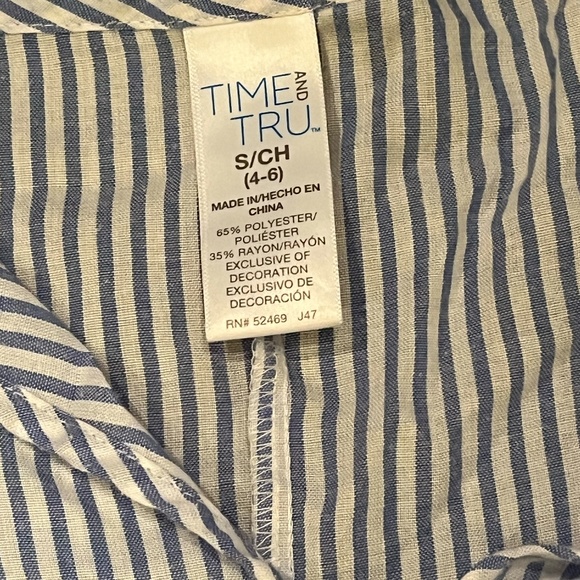 Swim suit coverup - Picture 3 of 3